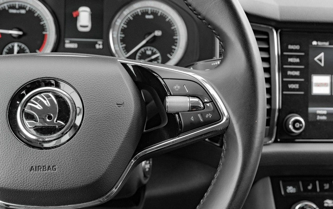Skoda Kodiaq cena 139850 przebieg: 88603, rok produkcji 2020 z Dzierżoniów małe 742